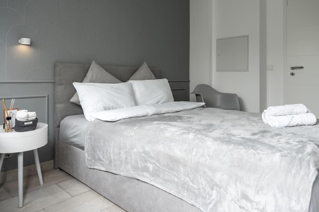 Cozy Apartment In Prime Location With Balcony - Hotel Comfort In 2 Room Apartment In Cologne Neumarkt - City Loft 11 - Luaran gambar